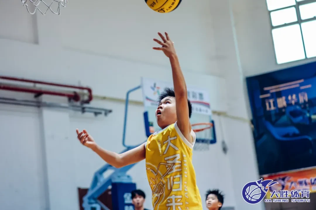 如何通过篮球训练提升自信心_2